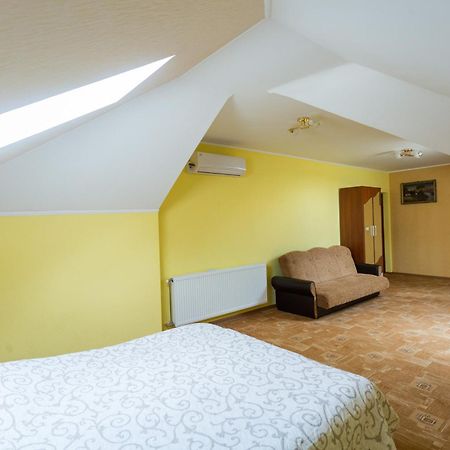 Villa Fenix Berehove  Εξωτερικό φωτογραφία
