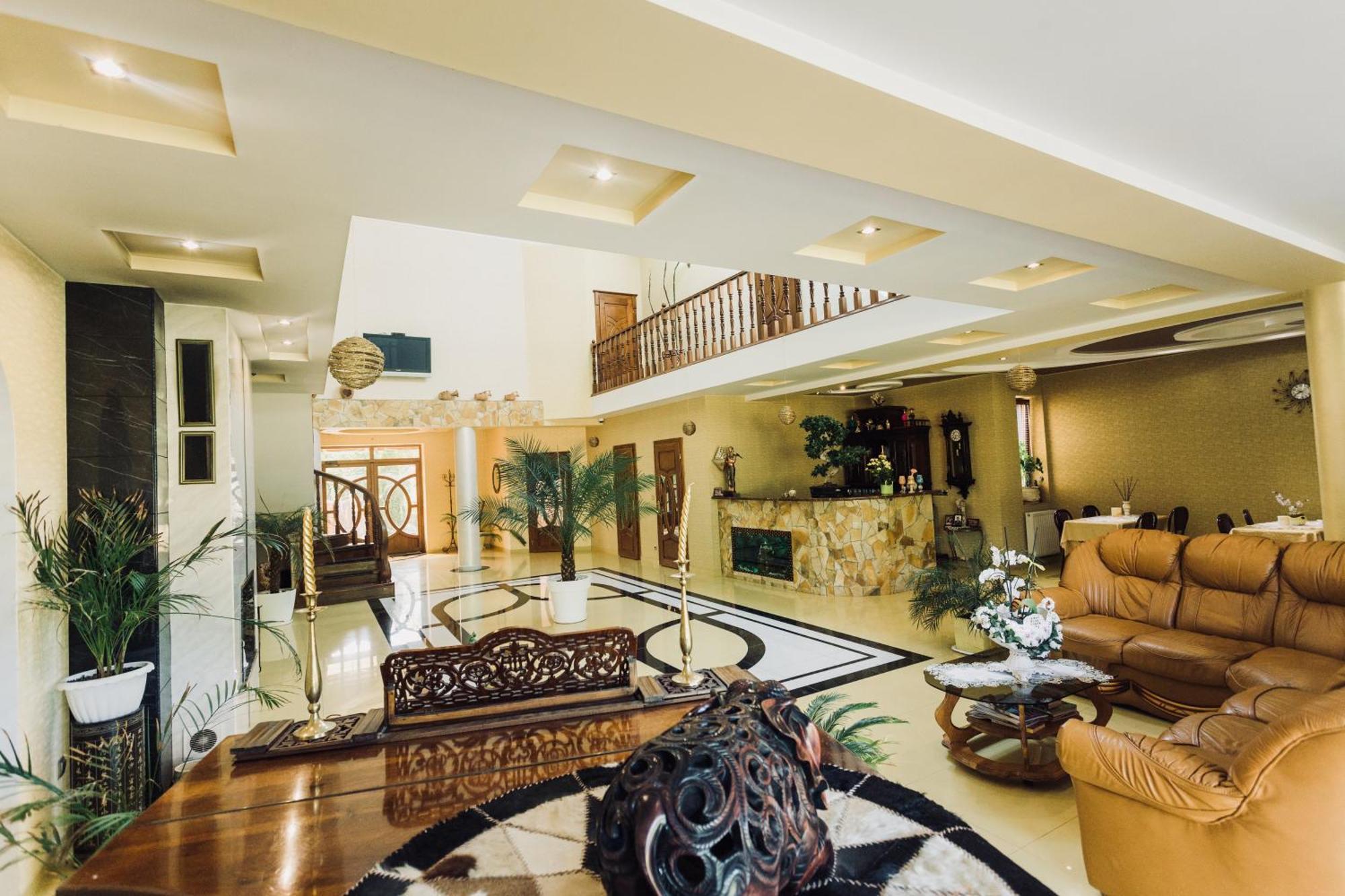 Villa Fenix Berehove  Εξωτερικό φωτογραφία