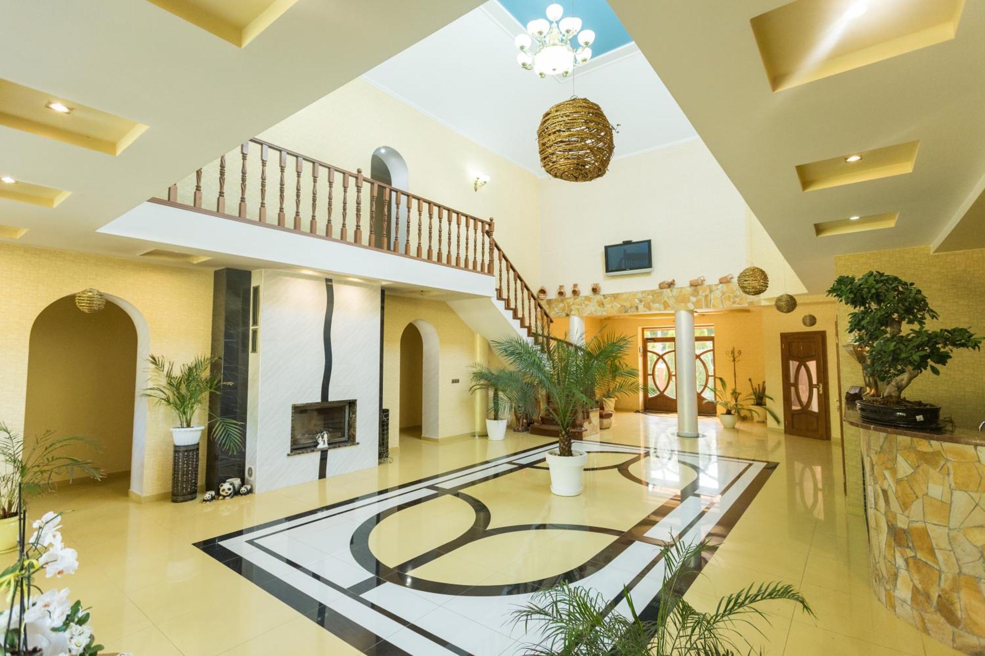 Villa Fenix Berehove  Εξωτερικό φωτογραφία